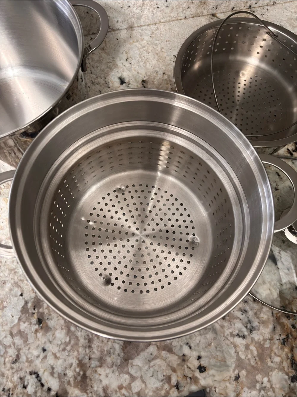 BERNDES Germany Crate And Barrel 10 Quart Stock Pot/Dual Strainers. Spec Edition